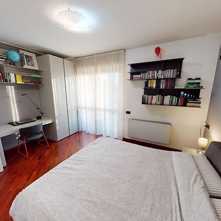 Apartment+Garage Near Novegro Exhibition/Linate 塞葛拉特 外观 照片