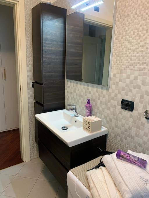 Apartment+Garage Near Novegro Exhibition/Linate 塞葛拉特 外观 照片